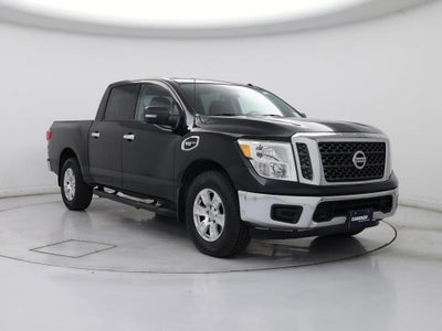 2017 Nissan Titan 4X4 SV 4DR Crew Cab