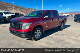 2018 Nissan Titan with Cayenne Red Exterior