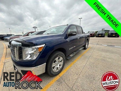 Photo of a 2018 Nissan Titan 4X4 S 4DR Crew Cab for sale