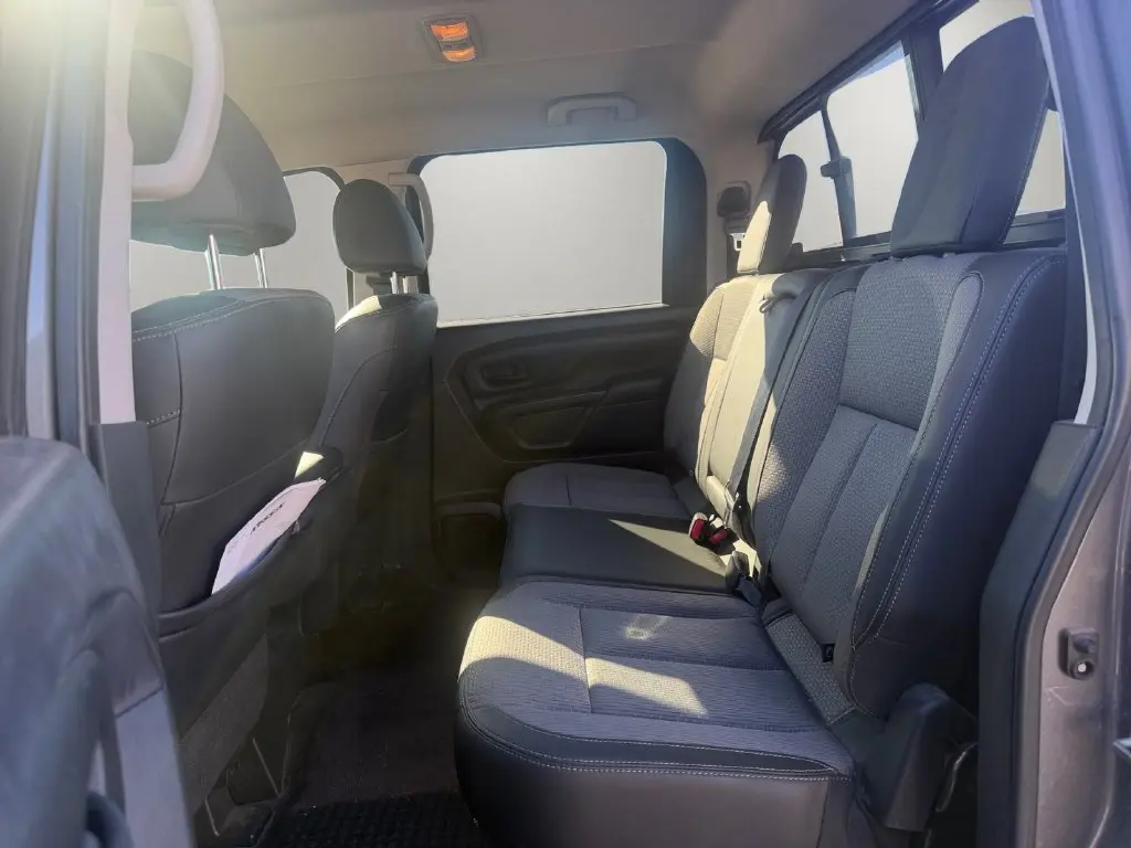 2017 Nissan Titan