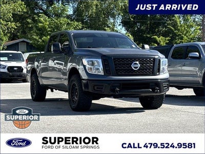 Photo of a 2018 Nissan Titan 4X2 S 4DR Crew Cab for sale