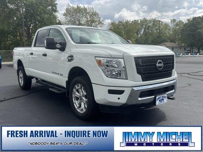 Photo of a 2024 Nissan Titan XD 4X4 SV 4DR Crew Cab for sale