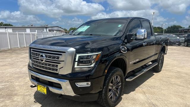 2022 Nissan Titan XD S