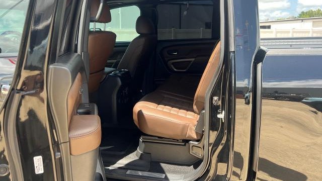 2022 Nissan Titan XD S