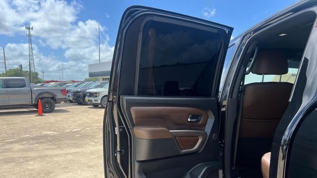 2022 Nissan Titan XD S