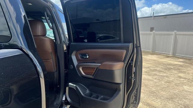 2022 Nissan Titan XD S