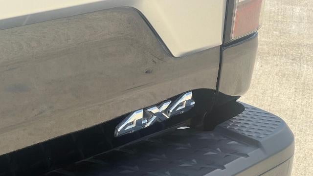 2022 Nissan Titan XD S