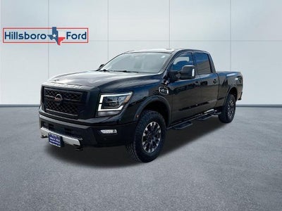 Photo of a 2022 Nissan Titan XD 4X4 PRO-4X 4DR Crew Cab 6.6 FT. LB for sale