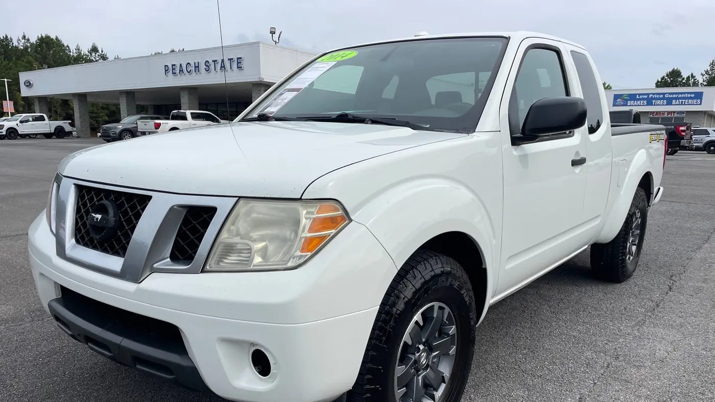2014 Nissan Frontier SV V6