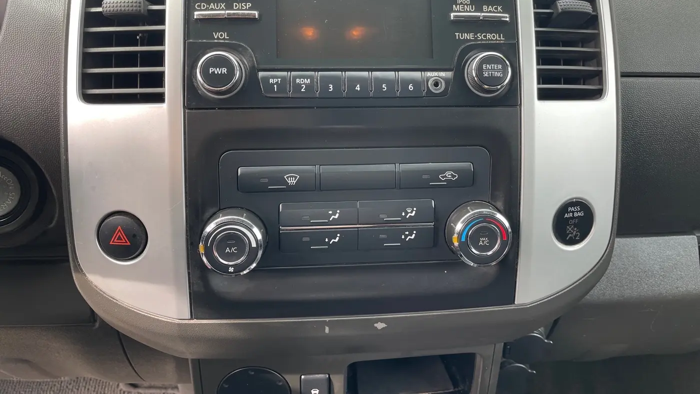2014 Nissan Frontier SV V6
