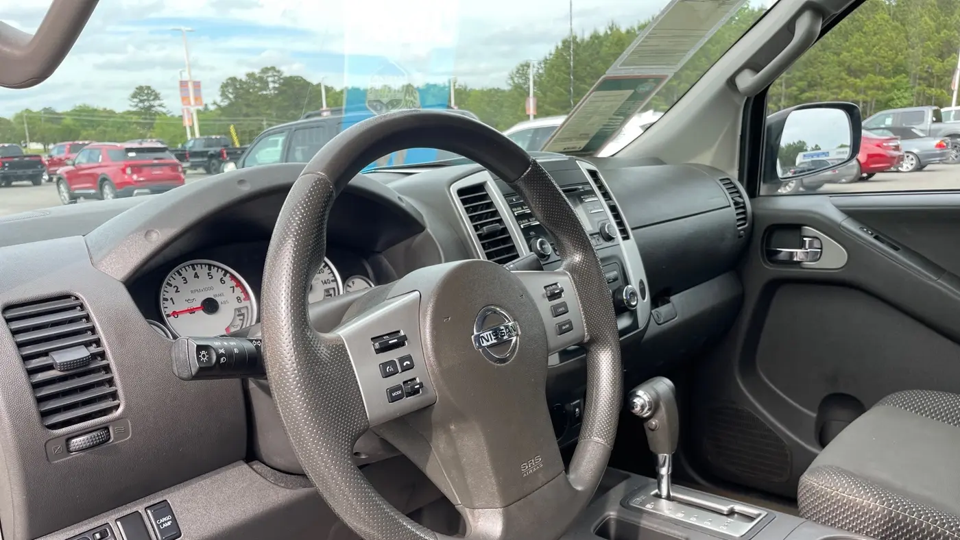 2014 Nissan Frontier SV V6