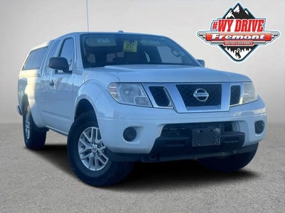 Photo of a 2015 Nissan Frontier 4X4 SV V6 4DR King Cab 6.1 FT. SB Pickup 6M for sale