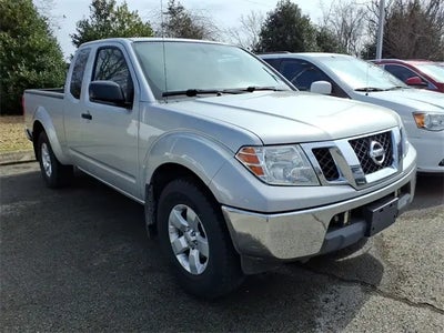 2011 Nissan Frontier 4X4 SV V6 4DR King Cab Pickup 6M