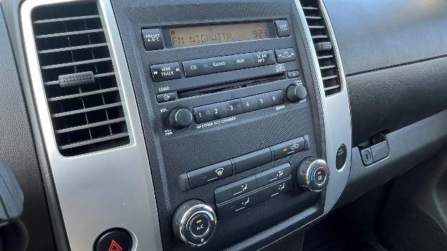 2012 Nissan Frontier SV V6