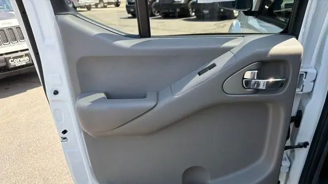 2016 Nissan Frontier S