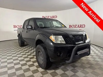 Photo of a 2011 Nissan Frontier 4X2 PRO-4X 4DR Crew Cab SWB Pickup 5A for sale