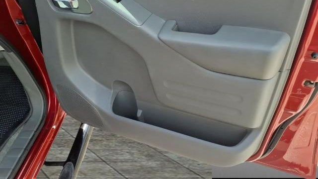 2015 Nissan Frontier S