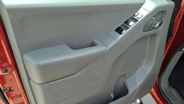 2015 Nissan Frontier S