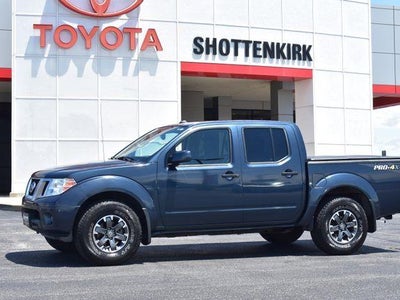 Photo of a 2019 Nissan Frontier 4X4 PRO-4X 4DR Crew Cab 5 FT. SB 6M for sale