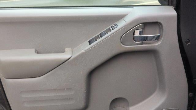 2015 Nissan Frontier S