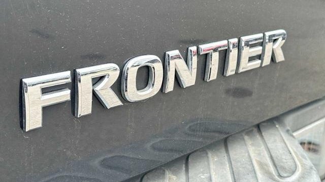 2011 Nissan Frontier S