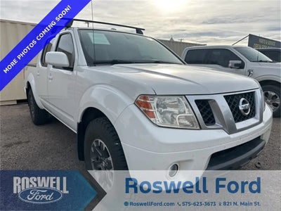 2016 Nissan Frontier 4X4 PRO-4X 4DR Crew Cab 5 FT. SB Pickup 5A