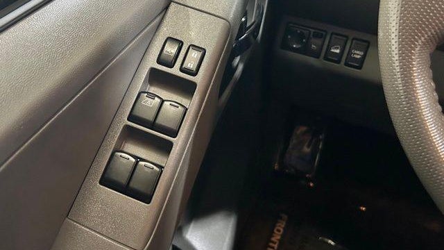 2019 Nissan Frontier SL