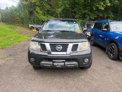 2012 Nissan Frontier 4X4 S 4DR Crew Cab SWB Pickup 6M
