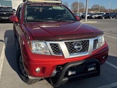 2014 Nissan Frontier 4X4 PRO-4X 4DR Crew Cab 5 FT. SB Pickup 6M
