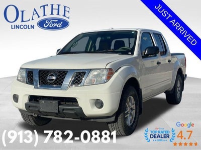 Photo of a 2016 Nissan Frontier 4X4 SV 4DR Crew Cab 5 FT. SB Pickup 6M (midyear Release) for sale