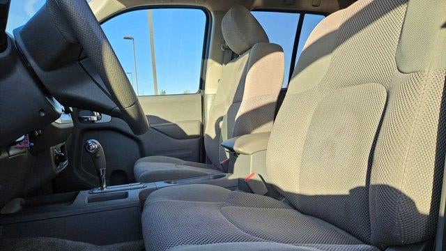 2015 Nissan Frontier S