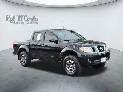 2018 Nissan Frontier 4X4 PRO-4X 4DR Crew Cab 5 FT. SB 6M