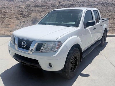 2019 Nissan Frontier 4X4 SV 4DR Crew Cab 5 FT. SB 6M