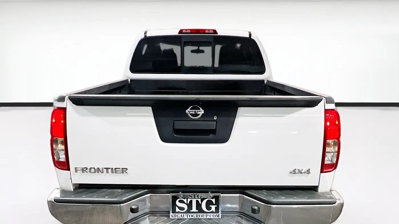 2016 Nissan Frontier SV