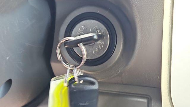 2012 Nissan Frontier SV V6