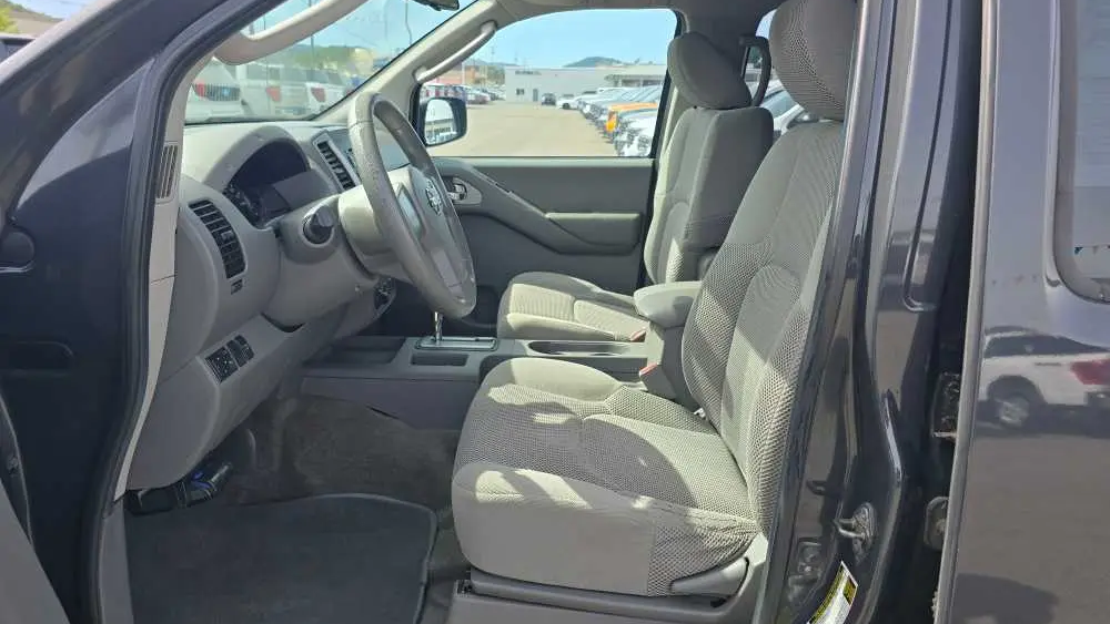 2010 Nissan Frontier SE V6