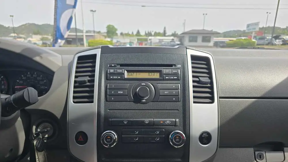 2010 Nissan Frontier SE V6