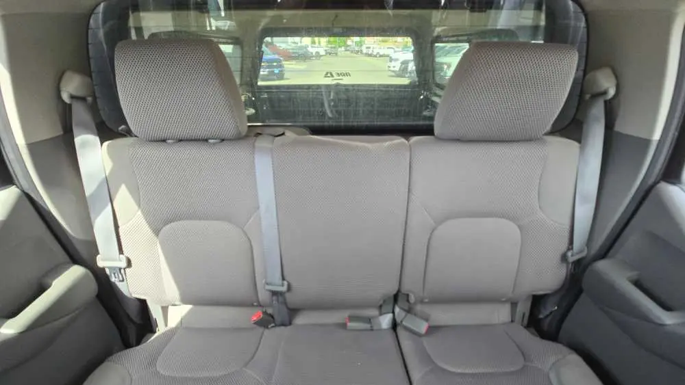 2010 Nissan Frontier SE V6