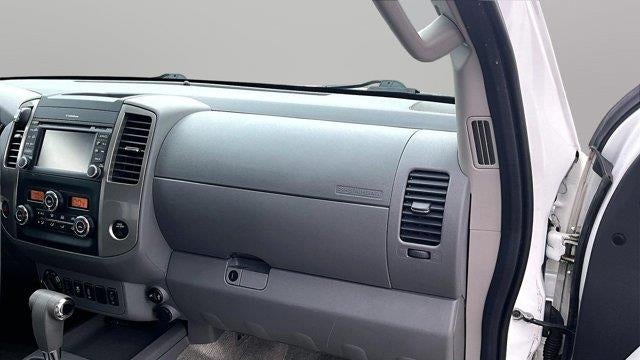 2017 Nissan Frontier SL