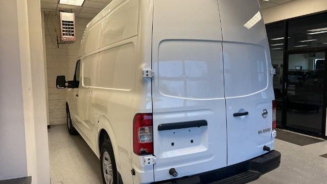 2021 Nissan NV 3500 HD SV