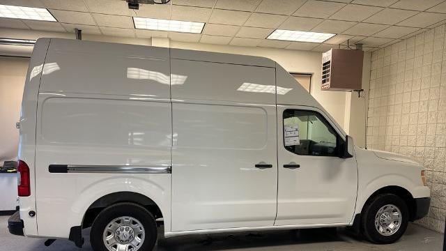 2021 Nissan NV 3500 HD SV