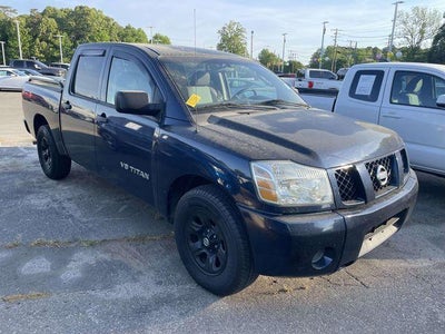 2007 Nissan Titan XE FFV 4DR Crew Cab SB