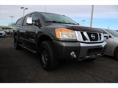 2008 Nissan Titan 4X4 LE FFV Crew Cab Short Bed 4DR (2008.5)
