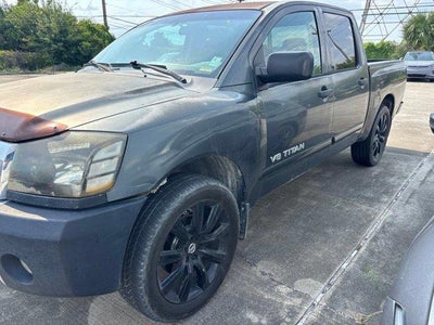 Photo of a 2009 Nissan Titan 4X2 LE FFV Crew Cab Short Bed 4DR for sale