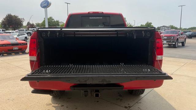 2012 Nissan Titan SV