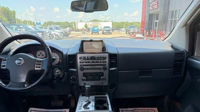 2010 Nissan Titan LE