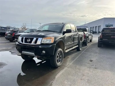 Photo of a 2015 Nissan Titan 4X4 PRO-4X 4DR Crew Cab SWB Pickup for sale