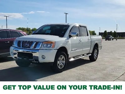 Photo of a 2015 Nissan Titan 4X4 SV 4DR Crew Cab SWB Pickup for sale