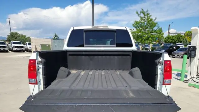 2015 Nissan Titan SV