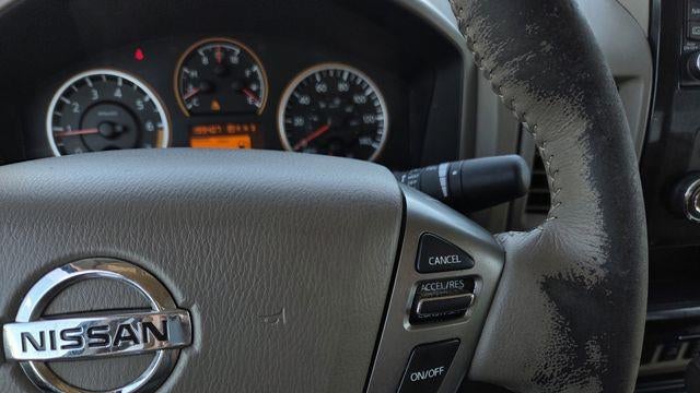 2015 Nissan Titan SV